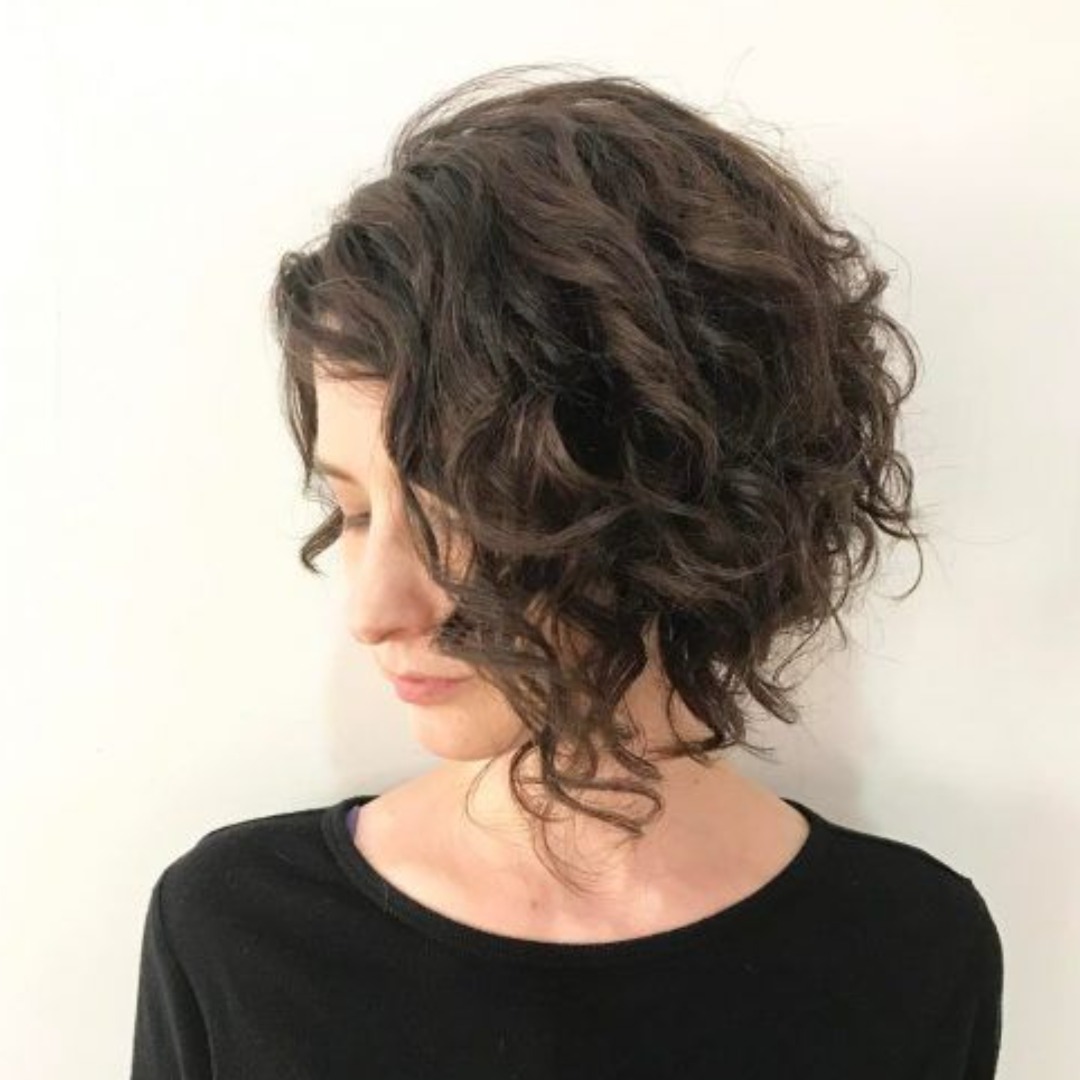 Cabelo Curto Ondulado