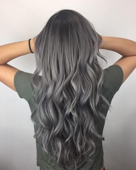 Cabelos Platinados Cinza cabelo-platinado-cinza