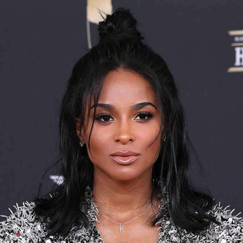 Famous Actress Influencer Long Haircut