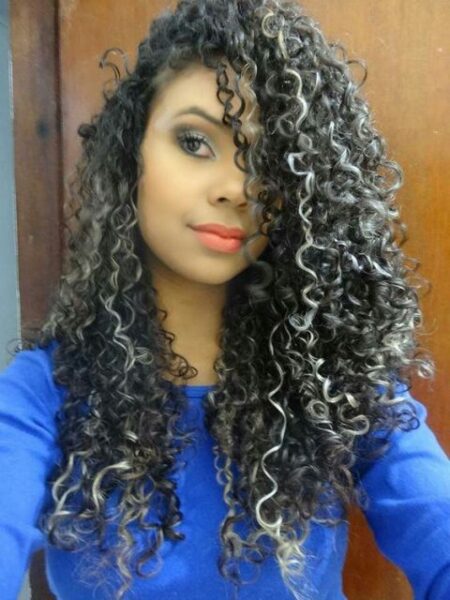 Cabelos Cacheados com Luzes cabelos-cacheados-com-luzes