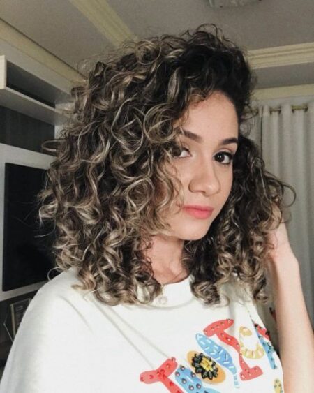 Cabelos Cacheados com Luzes cabelos-cacheados-com-luzes