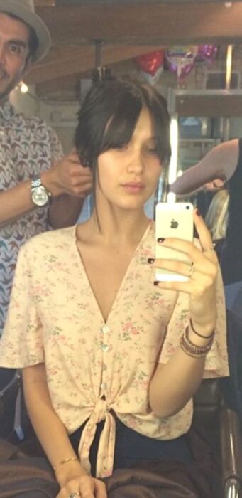 Corte de Cabelo com Franja como-cortar-a-franja-em-casa