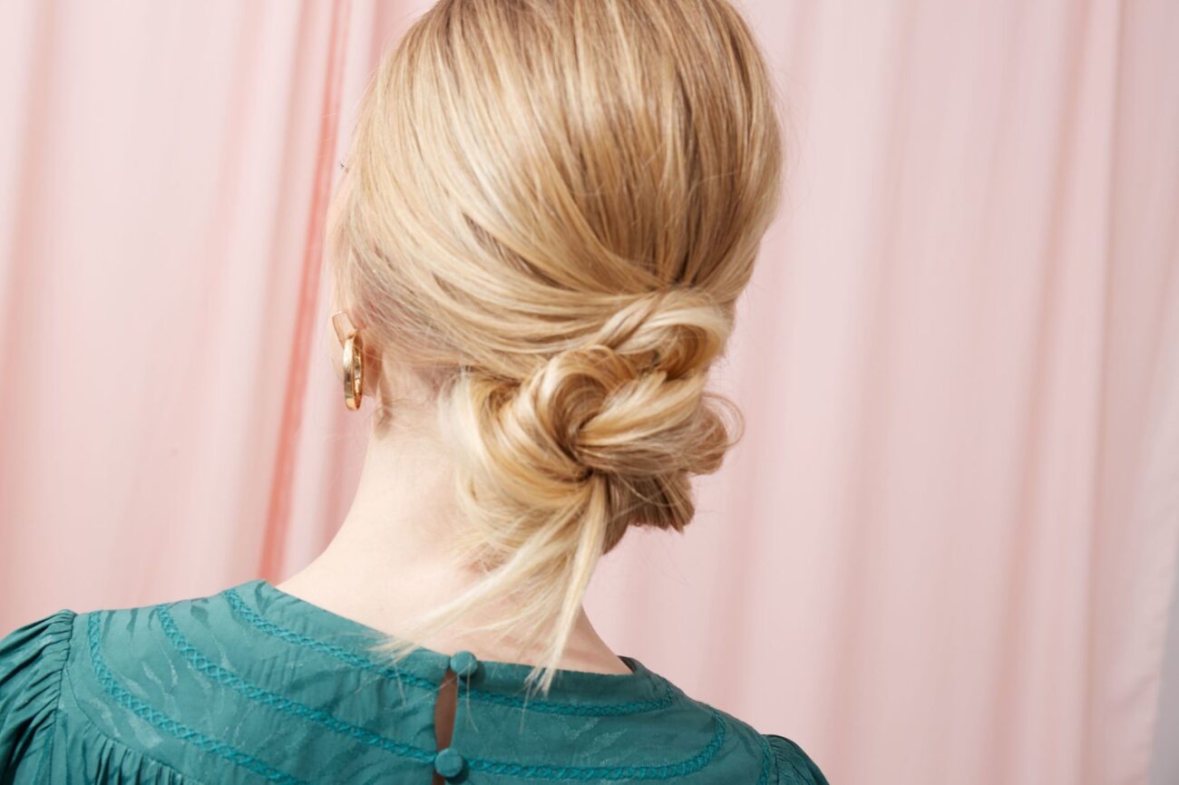 look-com-cabelo-preso