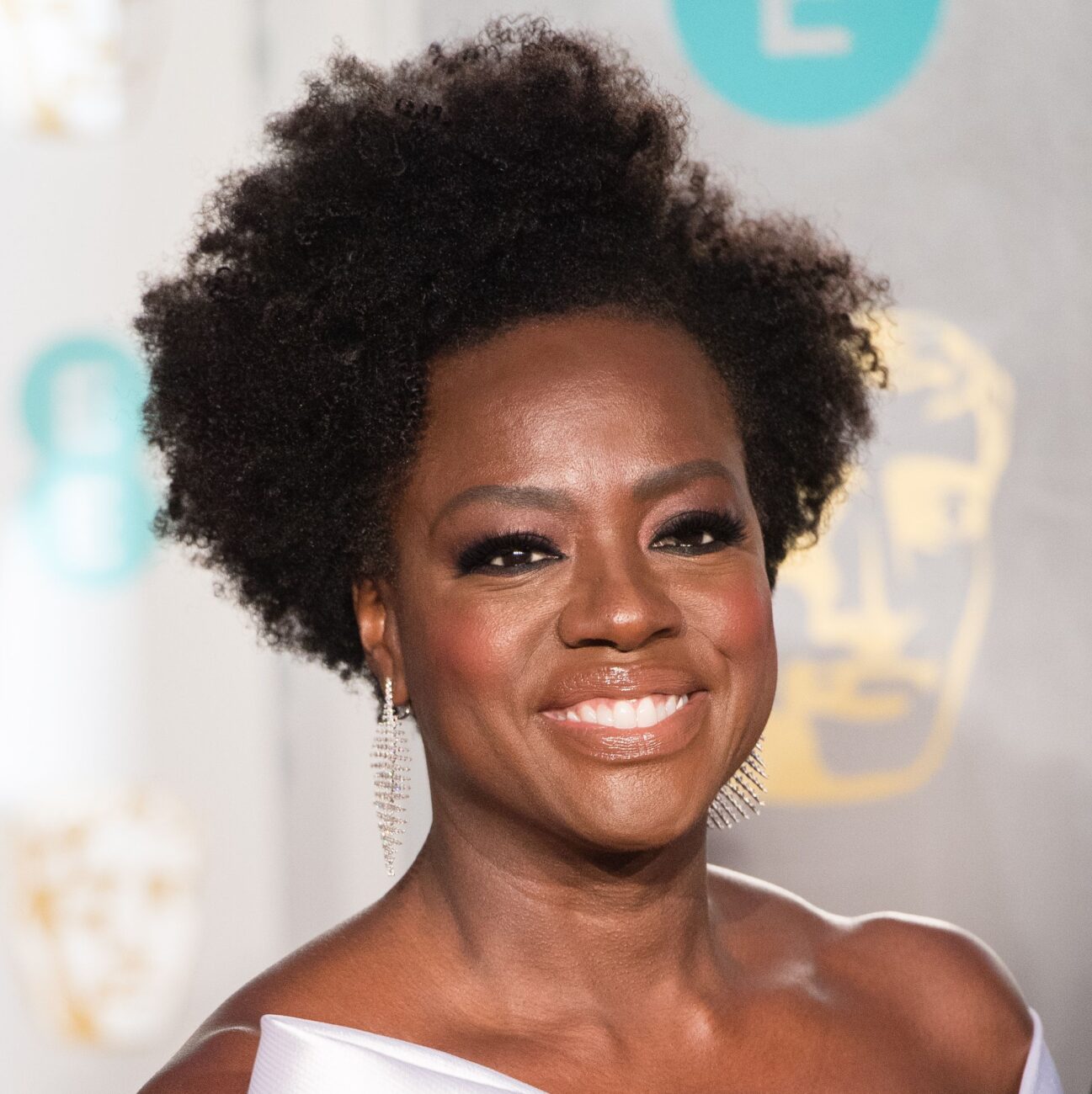 celebrities with short hair old ladies
