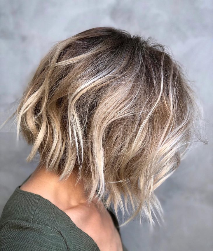cabelo-curto-e-loiro